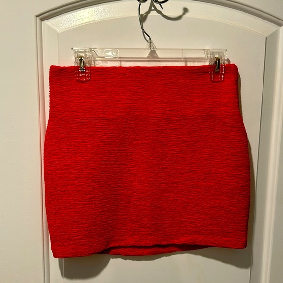 BCBGeneration stretch skirt - Picture 1 of 4